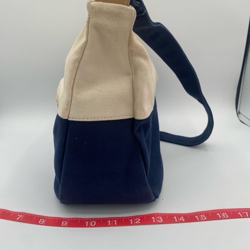 Croft & Barrow Navy and Cream Shoulder Bag - Picture 6 of 9
